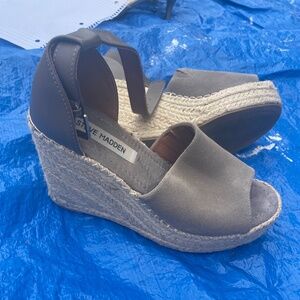 Steve Madden Pumps